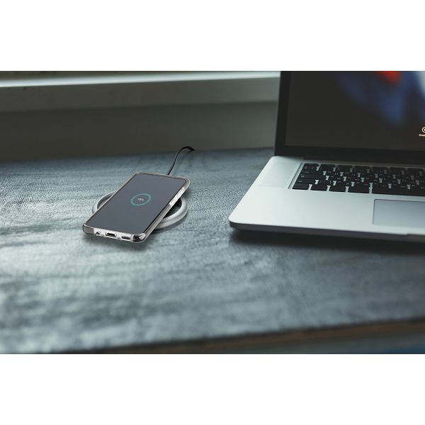 cellularline-brezzicni-polnilec-10w-adapter-usb-c-crn-93122-200241_5715.jpg
