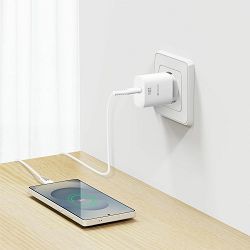 swissten-edge-gan-1x-usb-c-20w-polnilec-bel-50761-210057_17566.jpg