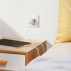 ugreen-cd127-polnilec-stenski-usb-c-pd-30w-64440-410139_7499.jpg