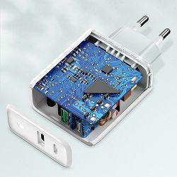 ugreen-cd170-polnilec-stenski-usb-c-38w-eu-bel-98614-410133_7454.jpg