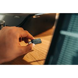 usb-drive-20-pinstripe-16gb-black-49063-63110-520101_17606.jpg