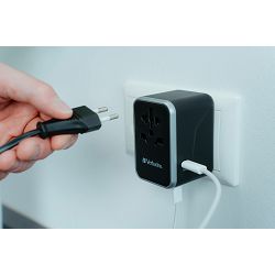 verbatim-uta-04-universal-travel-adapter-usb-c-3-usb-a-26661-520064_7722.jpg